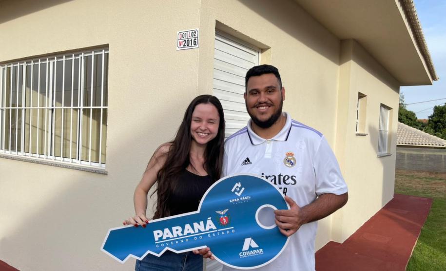 Com recursos do Estado, Cohapar entrega novo residencial no município de Quinta do Sol