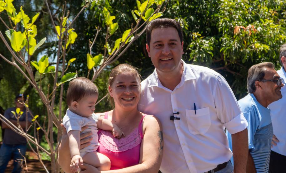 Estado entrega primeiros módulos sanitários do programa Banheiro em Casa em Ivaiporã