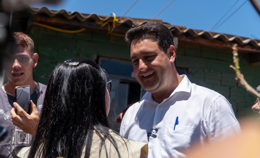 Estado entrega primeiros módulos sanitários do programa Banheiro em Casa em Ivaiporã