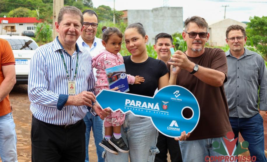 Em Missal, 41 famílias recebem as chaves de novas moradias financiadas pela Cohapar