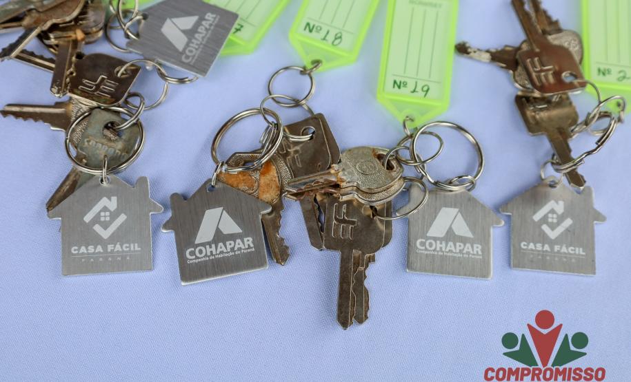 Em Missal, 41 famílias recebem as chaves de novas moradias financiadas pela Cohapar