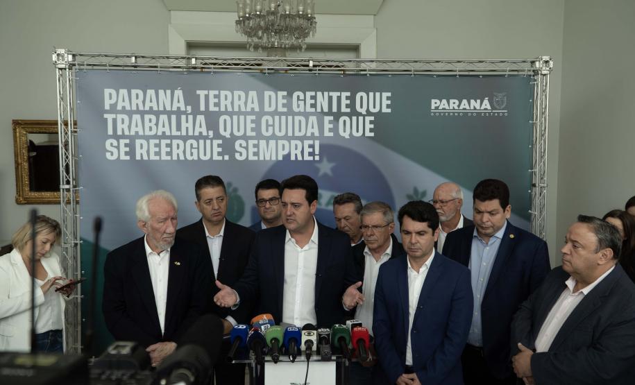 Paraná anuncia a construção emergencial de 320 casas em Rio Bonito do Iguaç