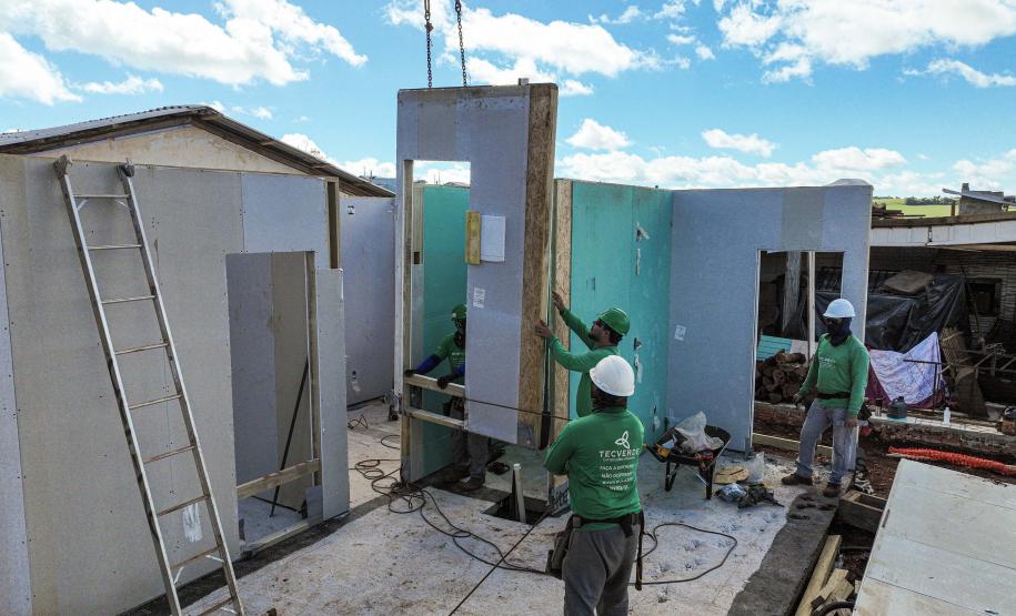 Cinco casas novas estão em construção em Rio Bonito do Iguaçu