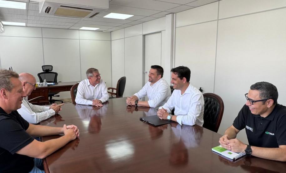 Parceria entre Lottopar e Cohapar garante R$ 10 milhões em recursos para subsidiar o valor de entrada a 500 famílias