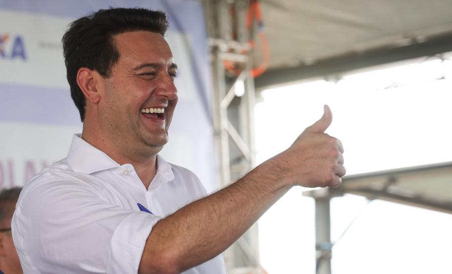 Com subsídio do Estado, Ratinho Junior entrega casas a 103 famílias de Rondon