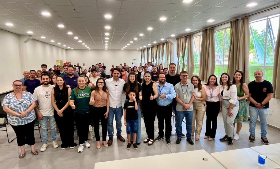 Recursos estaduais ajudam famílias de Irati a realizarem o sonho da casa própria