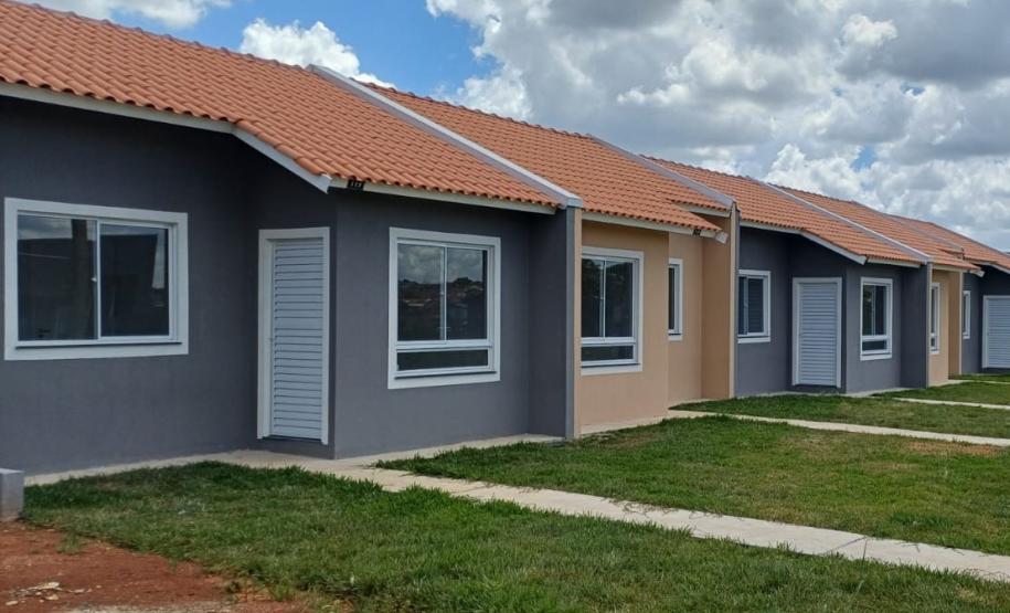 Recursos estaduais ajudam famílias de Irati a realizarem o sonho da casa própria