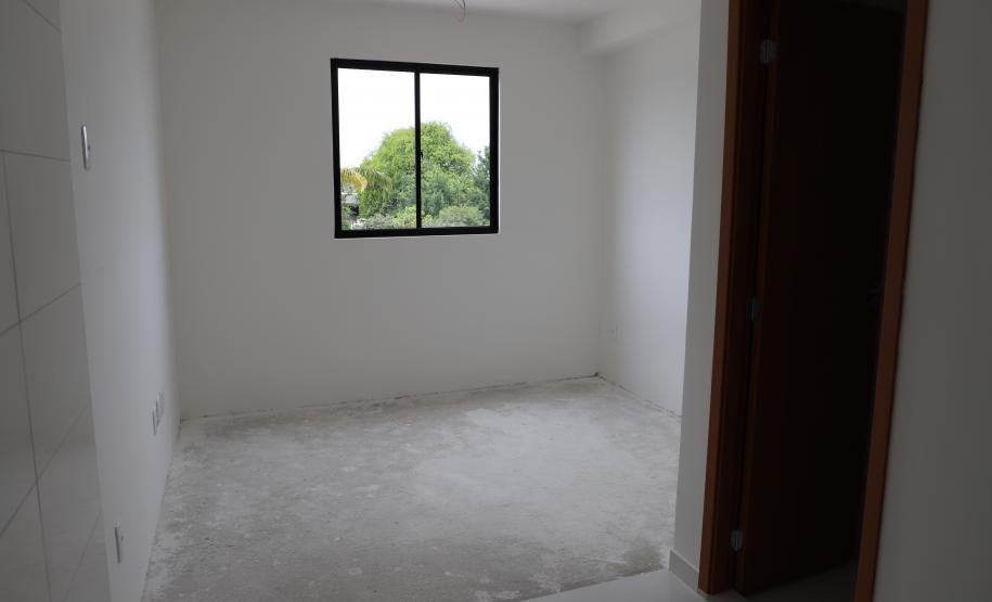 Com aporte do Casa Fácil Paraná, 51 novos apartamentos são entregues para famílias de Pinhais