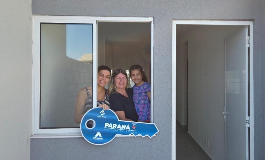 Com recursos estaduais, Cohapar inaugura dois empreendimentos habitacionais em Sarandi