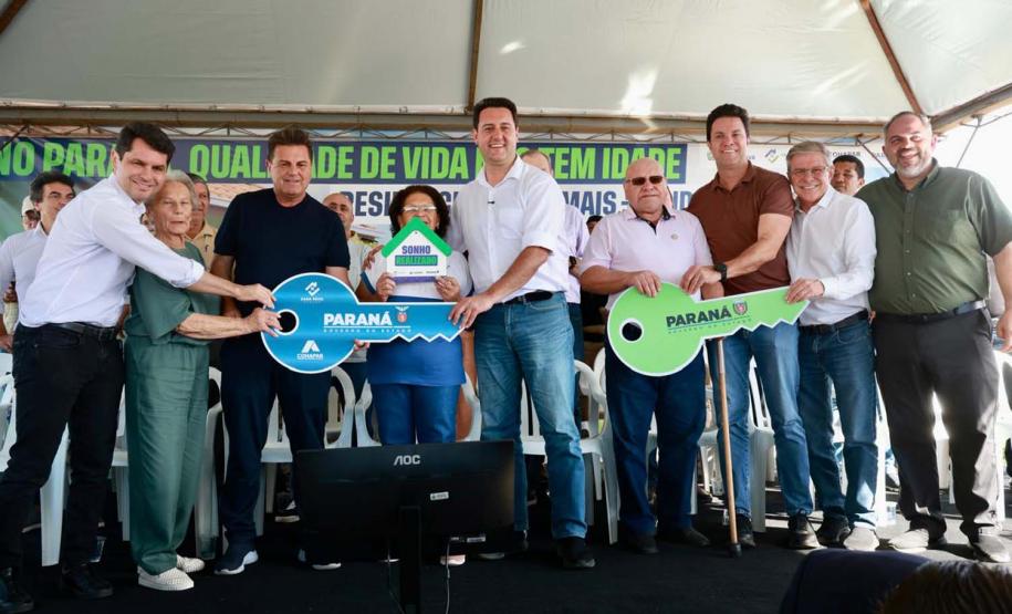 Governador inaugura o Condomínio do Idoso de Guarapuava, o 8° do Estado