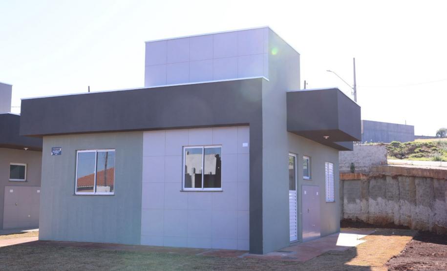 199 famílias de Apucarana, Cambará e Assis Chateaubriand celebraram o fim de ano em seus novos lares