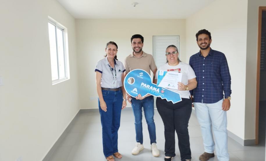 199 famílias de Apucarana, Cambará e Assis Chateaubriand celebraram o fim de ano em seus novos lares