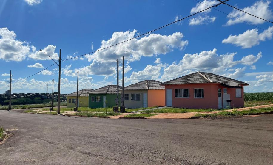 Recursos estaduais ajudam famílias de Jaguapitã na conquista da casa própria