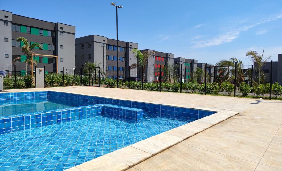 Mais de 130 mil famílias: Casa Fácil impulsiona habitação e movimenta a economia do Paraná