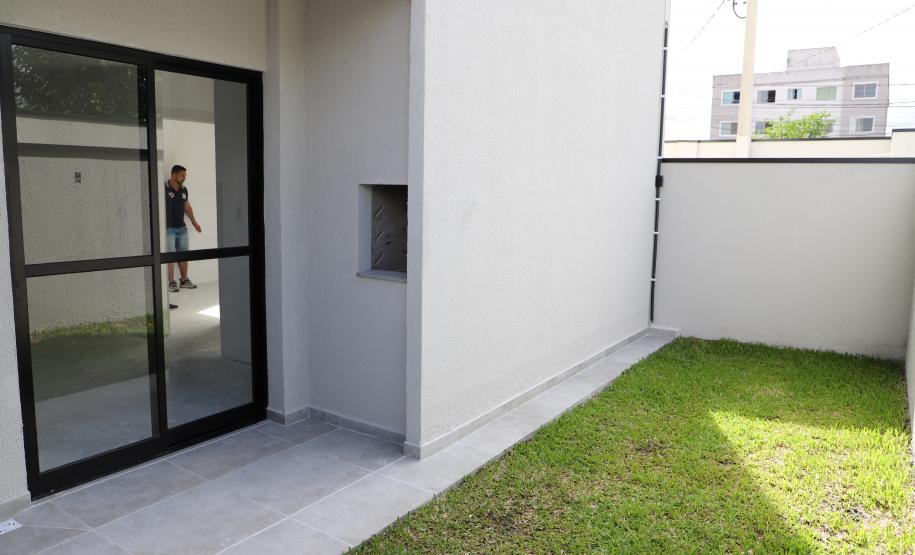 Com recursos do Casa Fácil, novo residencial com 24 apartamentos é entregue em Pinhais