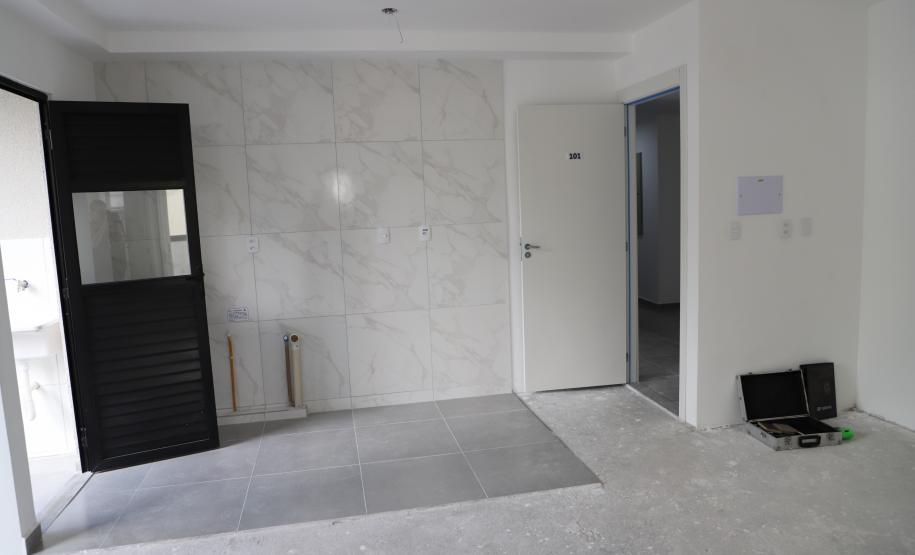 Com recursos do Casa Fácil, novo residencial com 24 apartamentos é entregue em Pinhais