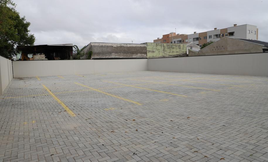 Com recursos do Casa Fácil, novo residencial com 24 apartamentos é entregue em Pinhais