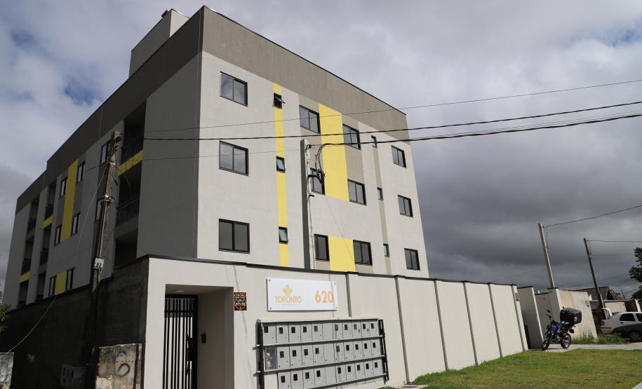 Com recursos do Casa Fácil, novo residencial com 24 apartamentos é entregue em Pinhais