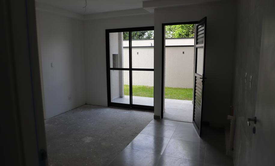 Com recursos do Casa Fácil, novo residencial com 24 apartamentos é entregue em Pinhais