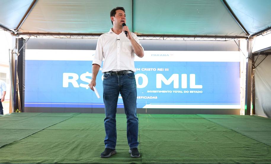 Governador entrega moradias e anuncia R$ 36,2 milhões para estradas rurais em Terra Rica