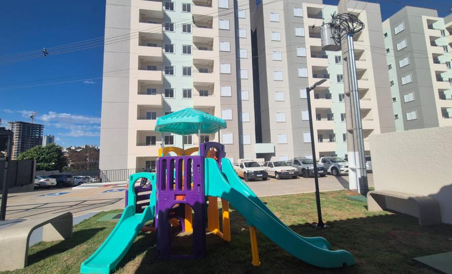 Com investimento de R$ 4,7 milhões do Casa Fácil, Cohapar entrega 256 apartamentos em Maringá