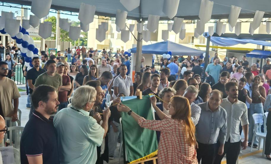 Com investimento de R$ 4,7 milhões do Casa Fácil, Cohapar entrega 256 apartamentos em Maringá