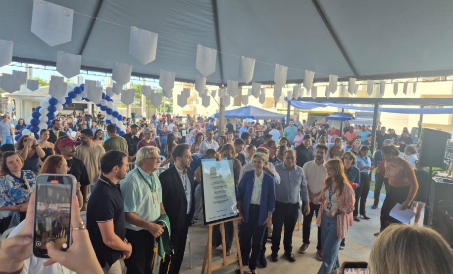 Com investimento de R$ 4,7 milhões do Casa Fácil, Cohapar entrega 256 apartamentos em Maringá