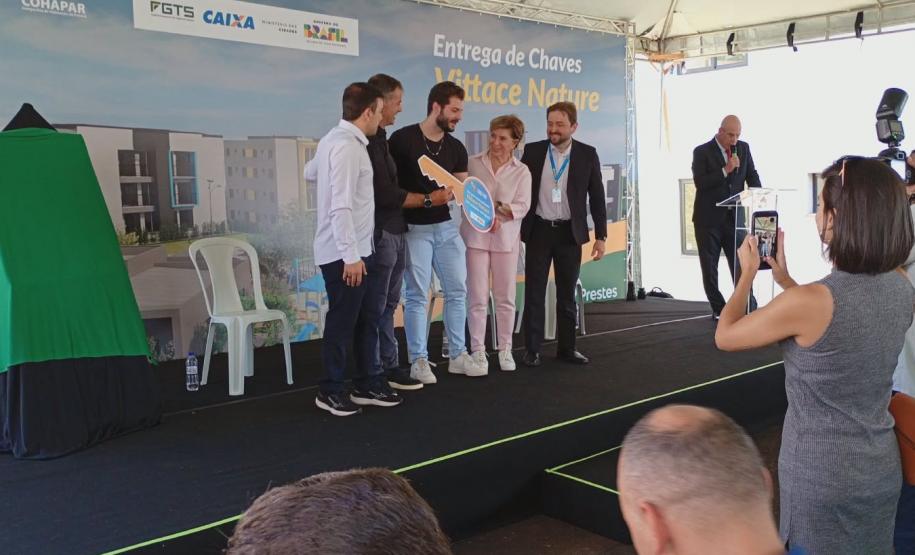 Aporte estadual de R$ 4,4 milhões facilita o acesso à moradia própria para famílias de Ponta Grossa