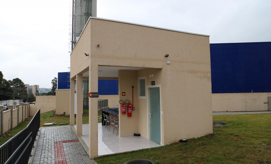 Com recursos do Estado, Cohapar entrega primeira etapa de novo empreendimento na capital