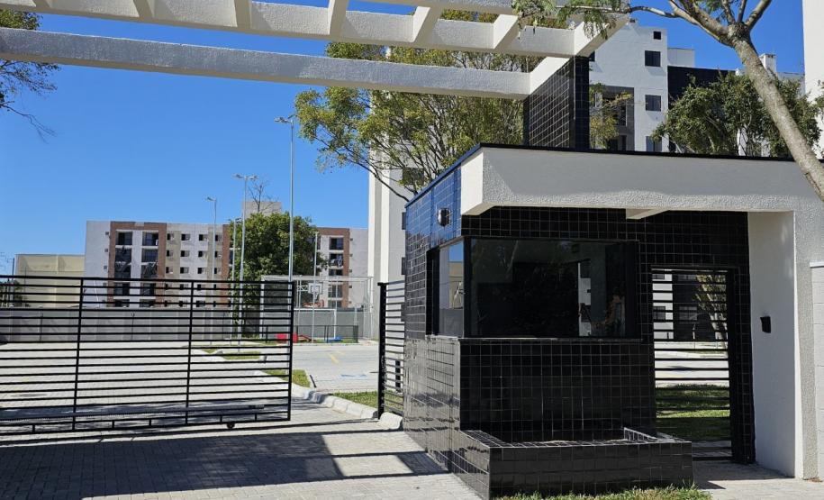 Com apoio do Estado, entrega de residencial beneficia 83 famílias de São José dos Pinhais