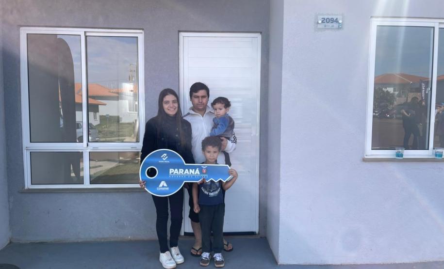 Aporte estadual de R$ 2,4 milhões garante entrega de 120 casas a famílias de Campo Mourão