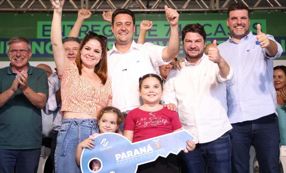 Com subsídio de entrada, programa do Paraná impulsiona construção de 976 empreendimentos habitacionais