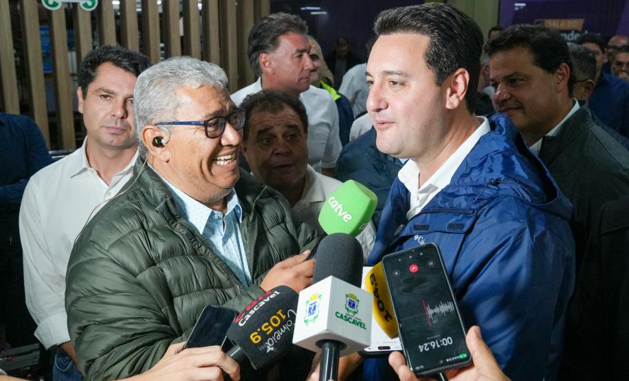 Governador autoriza 964 moradias e R$ 242 milhões em investimentos para Cascavel