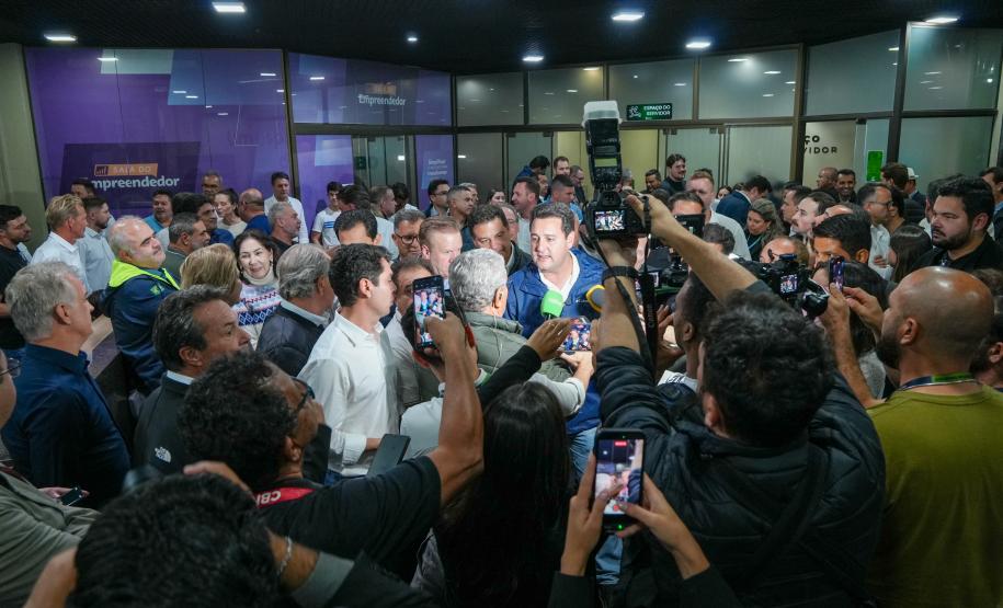 Governador autoriza 964 moradias e R$ 242 milhões em investimentos para Cascavel
