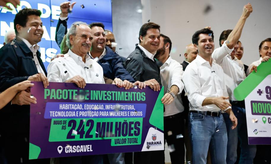 Governador autoriza 964 moradias e R$ 242 milhões em investimentos para Cascavel
