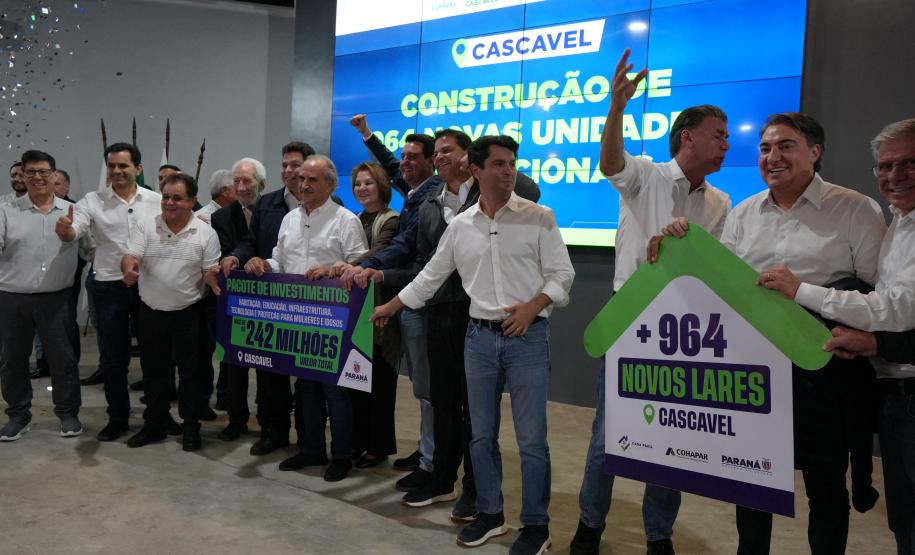 Governador autoriza 964 moradias e R$ 242 milhões em investimentos para Cascavel