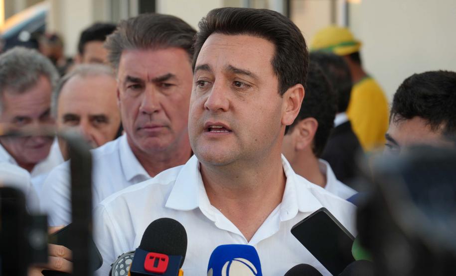 Governador destaca atendimento à terceira idade em visita ao Condomínio do Idoso de Cascavel