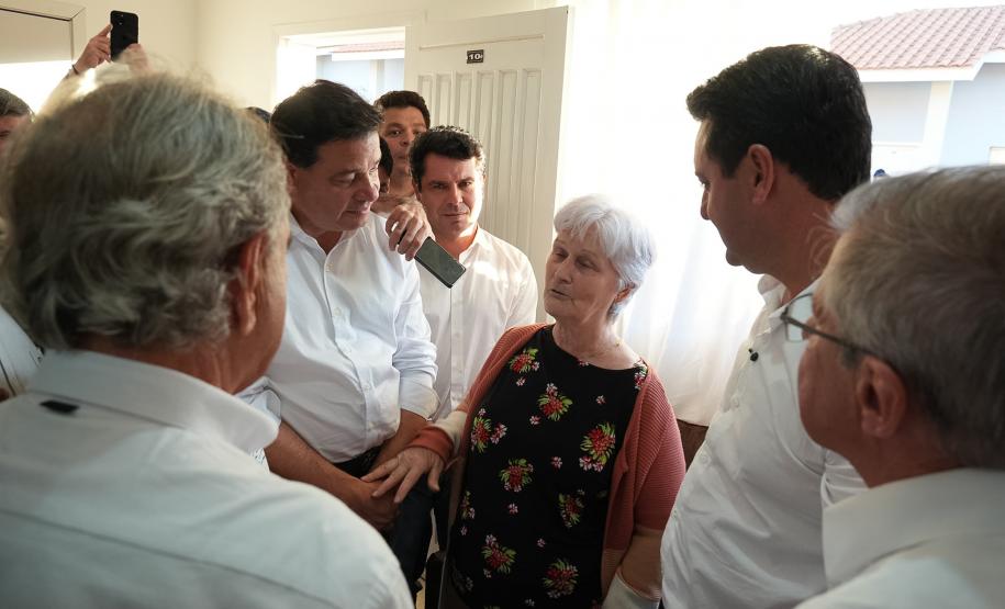Governador destaca atendimento à terceira idade em visita ao Condomínio do Idoso de Cascavel
