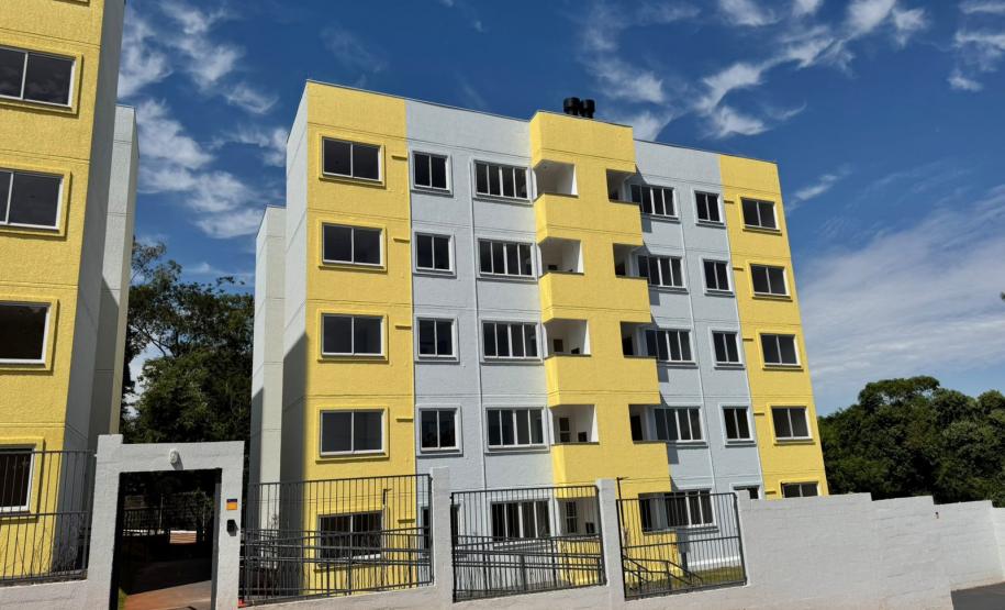 Com R$ 1,9 milhão do Casa Fácil, famílias conquistam apartamentos próprios em Maringá