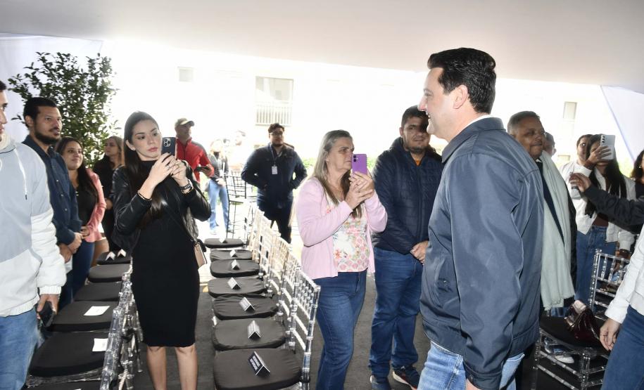 Ratinho Junior inaugura residencial com 320 unidades em Londrina, no Norte do Estado