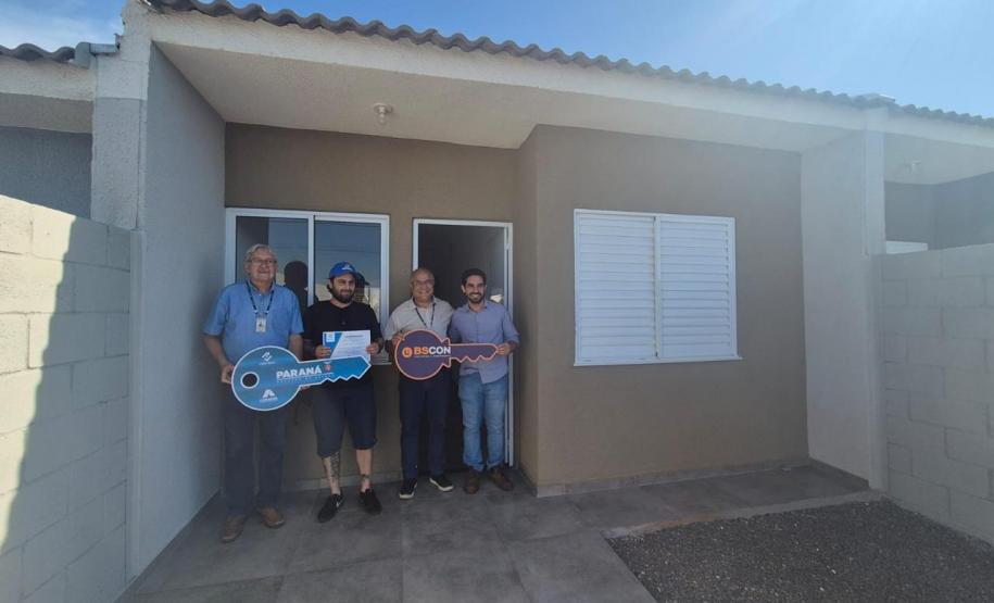 Em Sarandi, Cohapar entrega residencial com todas as moradias subsidiadas pelo Casa Fácil Paraná