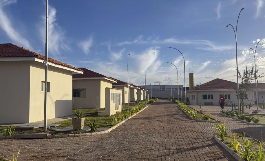 Com piscina e aluguel acessível, 9º Condomínio do Idoso é inaugurado em Cascavel