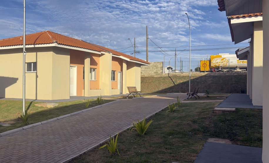 Com piscina e aluguel acessível, 9º Condomínio do Idoso é inaugurado em Cascavel