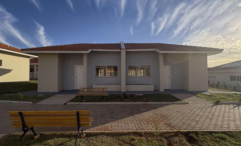 Com piscina e aluguel acessível, 9º Condomínio do Idoso é inaugurado em Cascavel