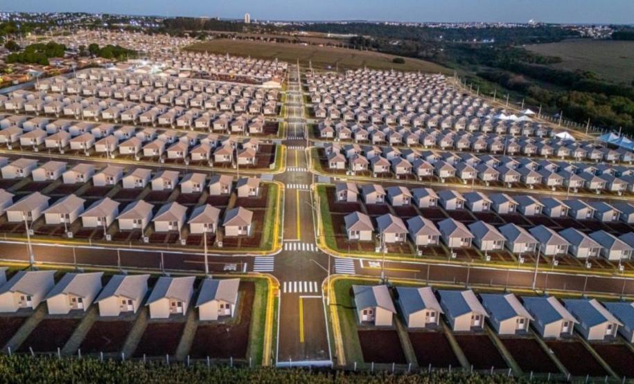 Com apoio do Casa Fácil, 576 famílias recebem as chaves em Assis Chateaubriand