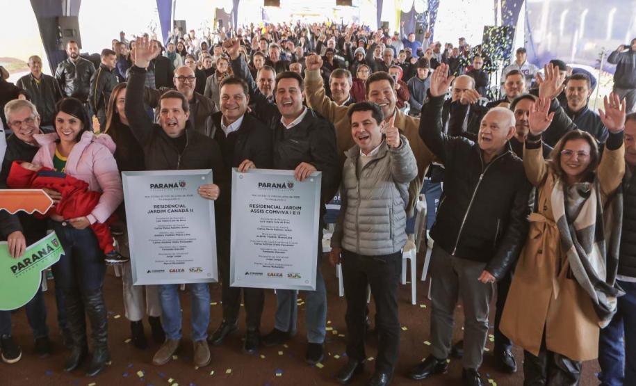 Com apoio do Casa Fácil, 576 famílias recebem as chaves em Assis Chateaubriand