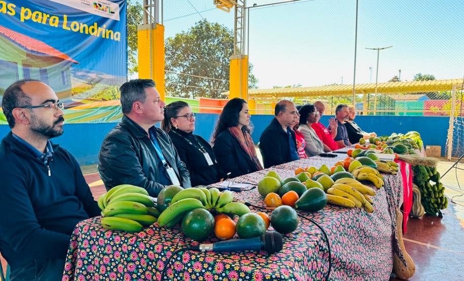 Parceria entre Estado, União e Município viabiliza moradias para assentados em Londrina