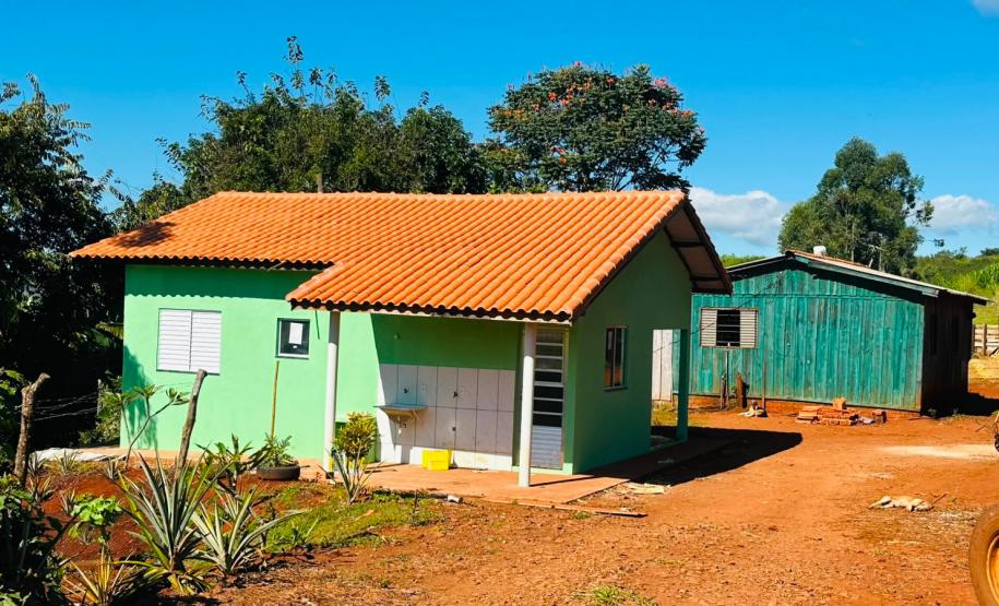 Parceria entre Estado, União e Município viabiliza moradias para assentados em Londrina