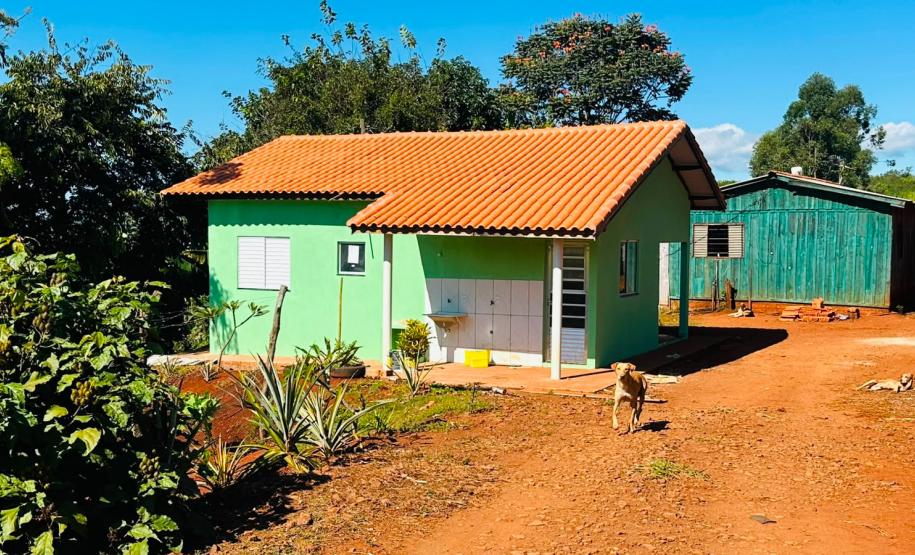 Parceria entre Estado, União e Município viabiliza moradias para assentados em Londrina