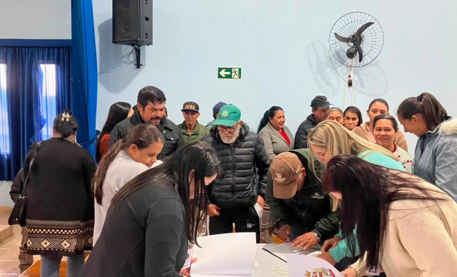 Programa Escritura na Mão garante documentação para 58 famílias do município de Virmond